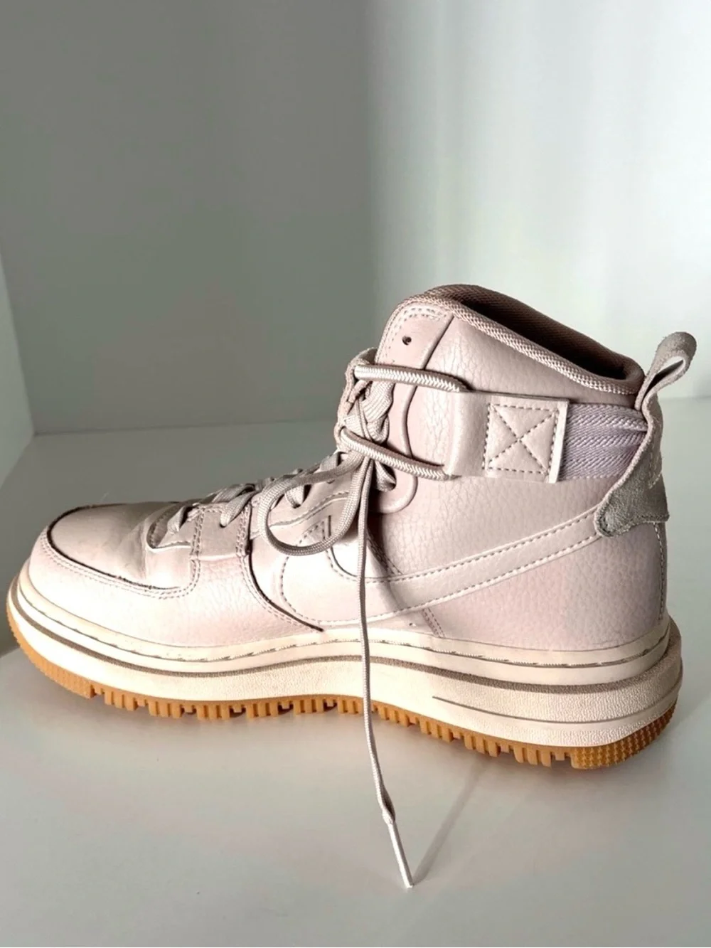 Nike Air Force 1 High Utility 2.0 Arctic Pink Gum Sneaker Boots Women's 8.5